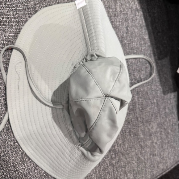 Current Tyed Bucket Hat - Picture 3 of 3